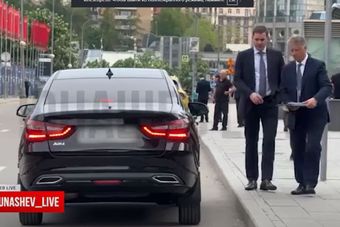 Глава автогиганта исправился.