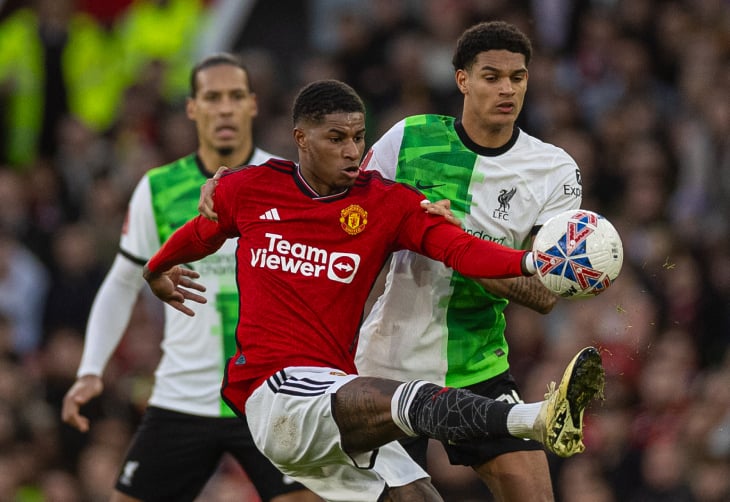 Почему перенесли матчи апл. Почему перенесли матчи апл. Почему перенесли матчи апл. Борьба в апл продолжается. Защитники арсенала.