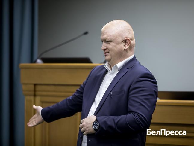 Министры не обижаются. О чём говорили студенты на встрече с главой белгородского Минздрава - Изображение 2