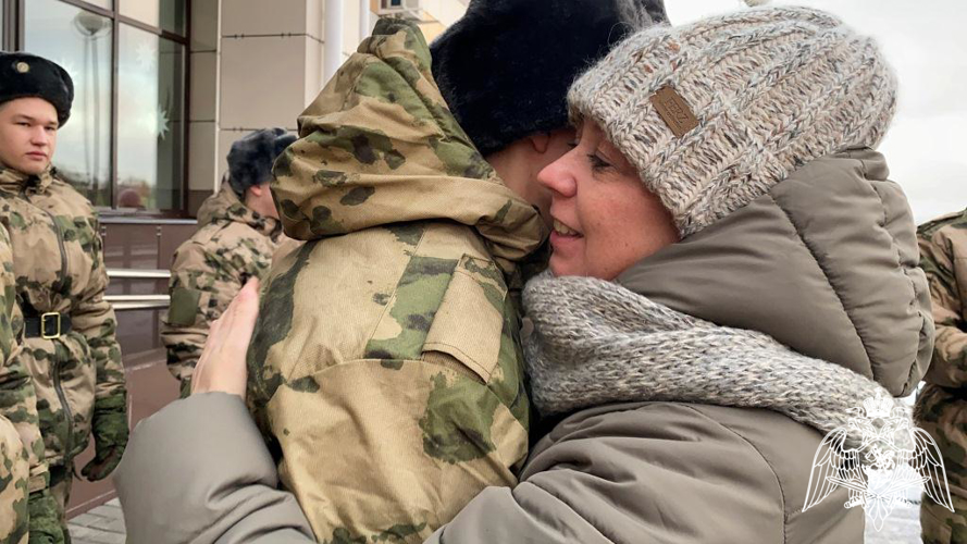 В Республике Коми более двухсот призывников отправились на службу в воинские части Росгвардии