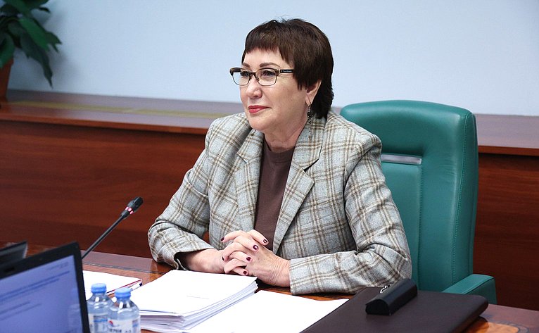 Елена Перминова