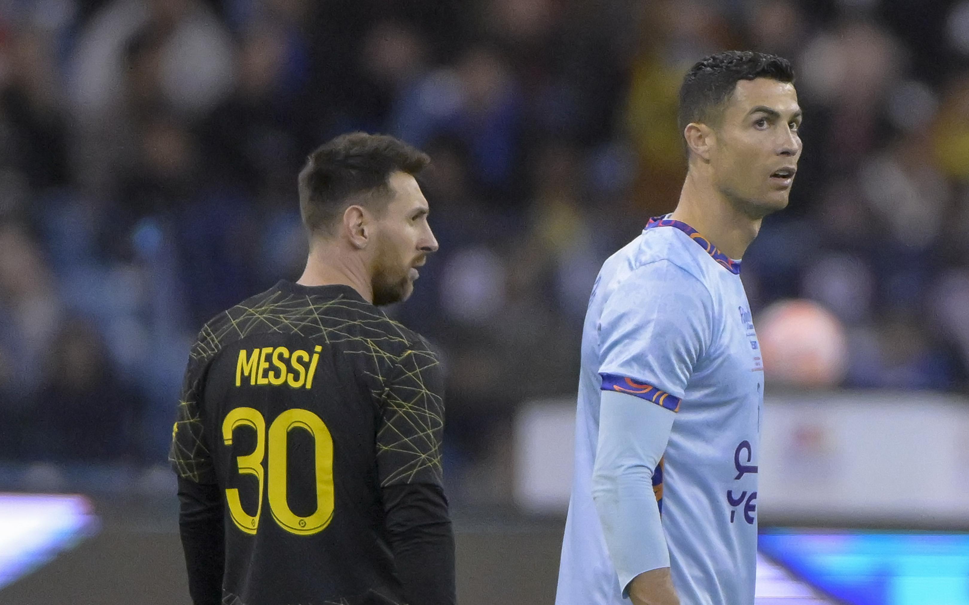 Enzo fernandez chelsea. Федерико вальверде. Месси сборная аргентины 2023. Лионель месси аргентинец. Самый лучший игрок в мире 2023.