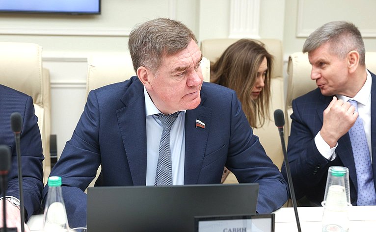 Александр Савин