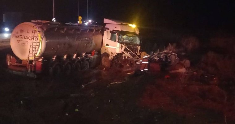 Смертельное ДТП с «КАМАЗом» и легковушкой произошло на трассе в Можгинском районе