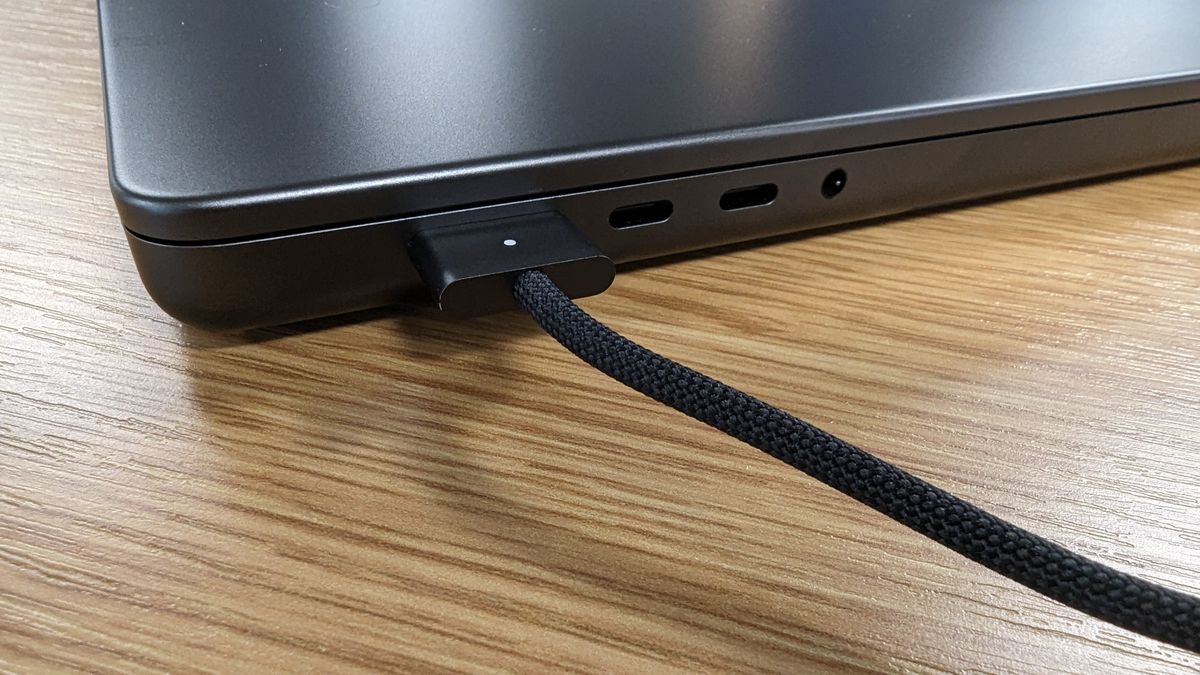 MacBook Pro 16