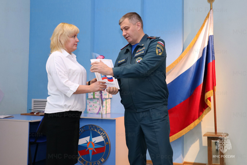 В День Спасателя лучшие получили награды