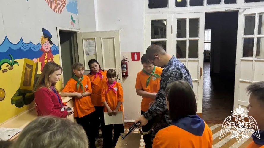 В Ивановской области сотрудник Росгвардии принял участие в проведении антинаркотической акции «Здоровое поколение - будущее России!»