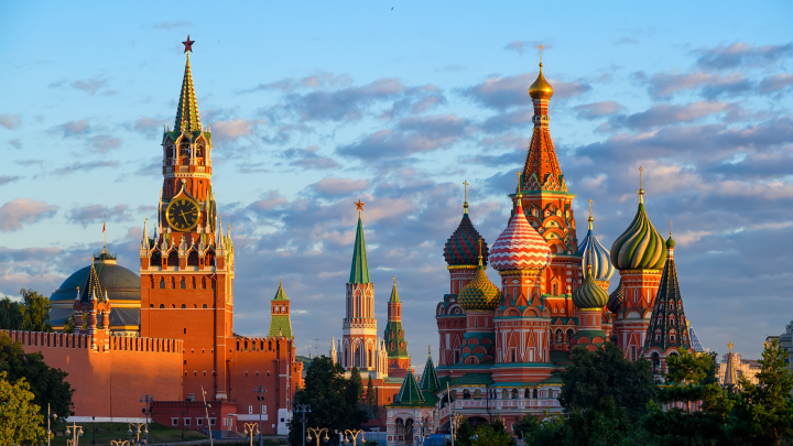 Из России уезжают 5 вице-премьеров и 8 министров