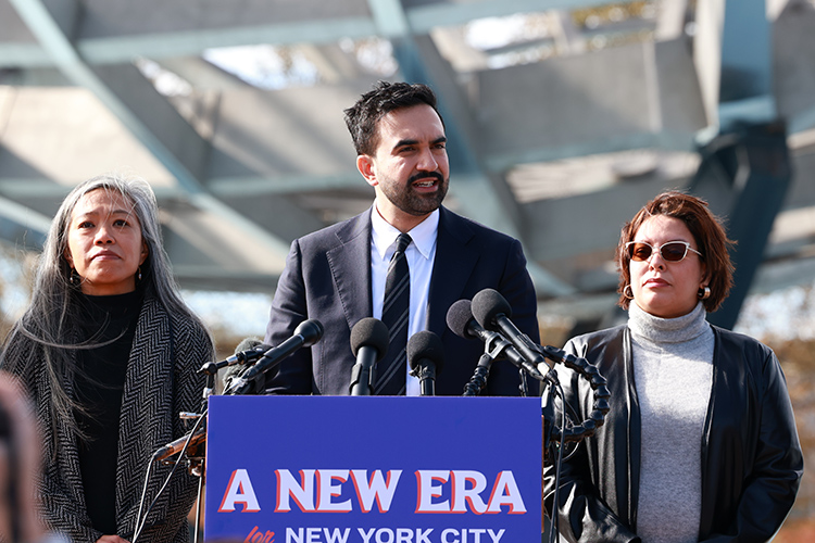 «Победа Мамдани подтверждает правоту моих представлений о том, что успех радикалов справа порождает шансы радикалов слева»