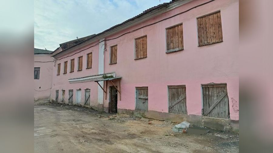 В Ярославле вновь выставили на продажу купеческий флигель на Московском проспекте