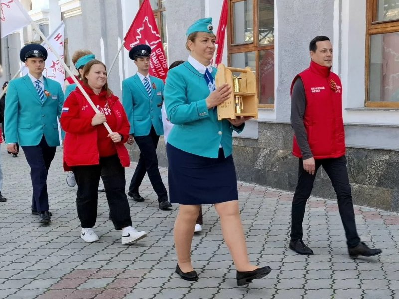В Севастополь доставили частицу Вечного огня из Москвы