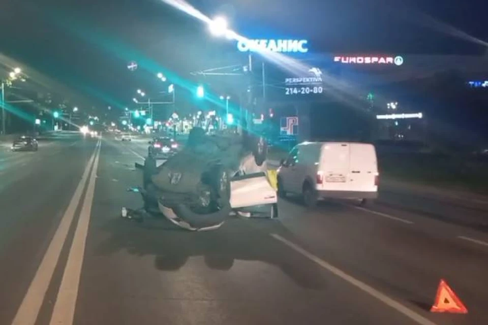 авария на комсомольском шоссе. дтп нижний новгород за последние сутки. массовое дтп нижний новгород. дтп в нижегородской области вчера. фура на трассе.