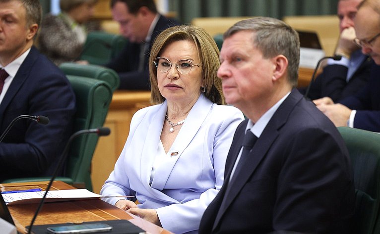 Расширенное заседание Комитета Совета Федерации по бюджету и финансовым рынкам