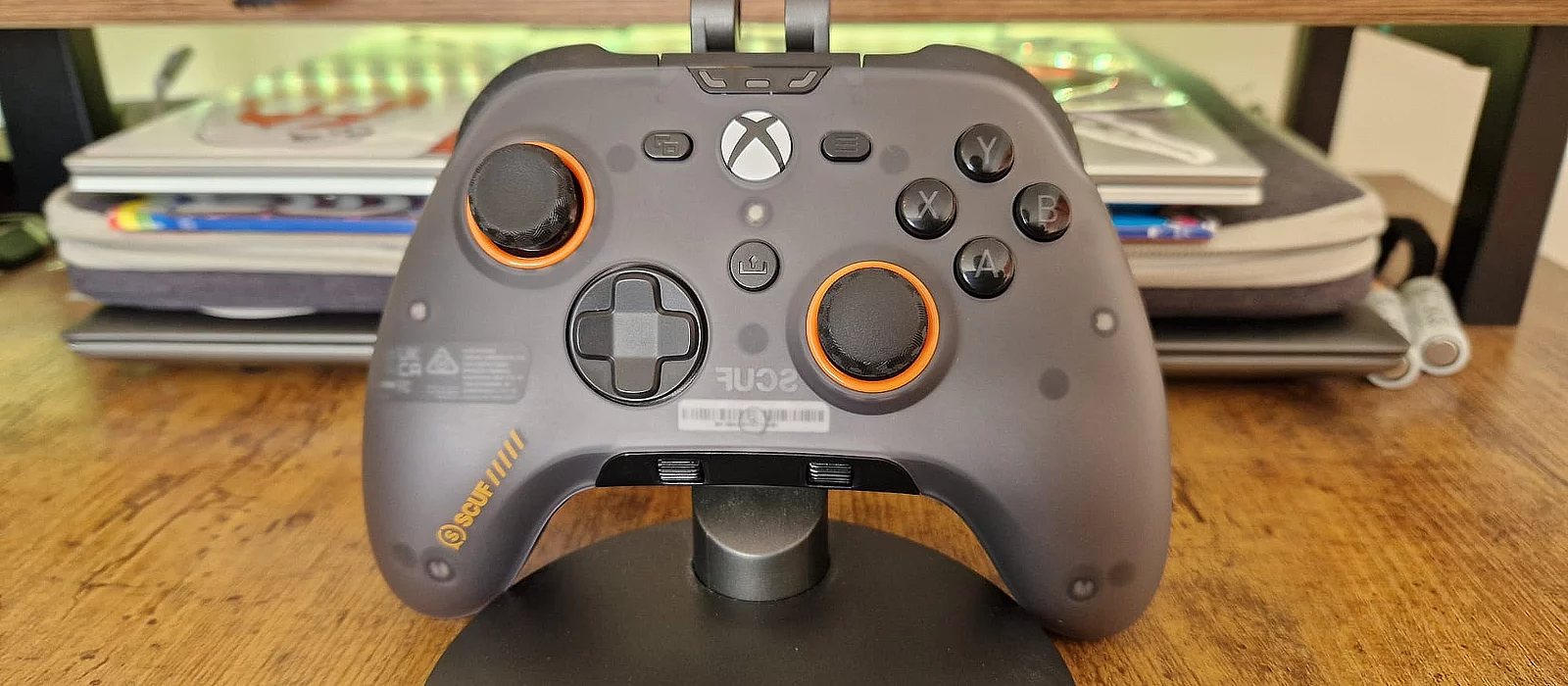 Новый геймпад от SCUF предлагает три режима подключения и до 17 часов автономной работы