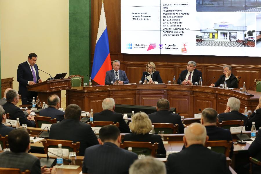 Глава КБР Казбек Коков провел итоговое заседание Совета по стратегическому развитию и национальным проектам