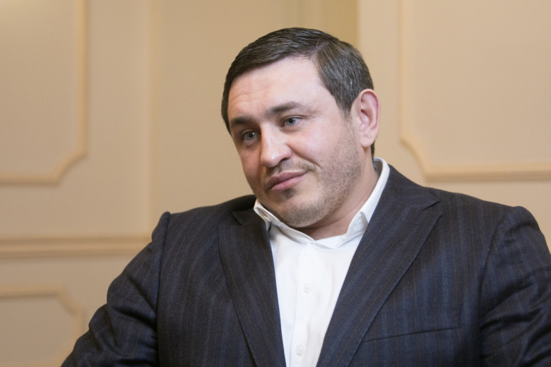 Глава ФПБК Бородин подал в суд на Пугачеву