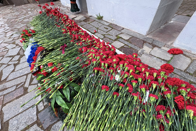 Церемония возложения цветов в преддверии 81-й годовщины Великой Победы (08.05.2026) Фото 5