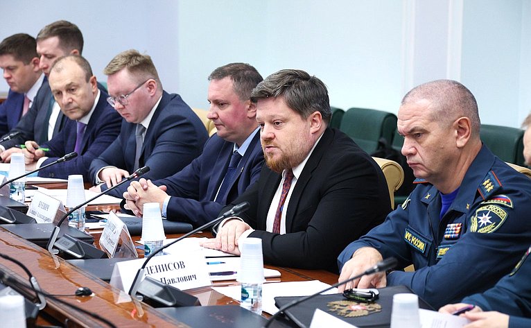Круглый стол Комитета СФ по социальной политике на тему «Детский туризм: проблемы и перспективы, координация межведомственного взаимодействия»