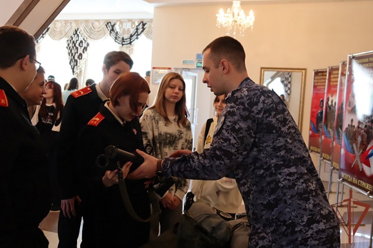 На Дальнем Востоке проходят мероприятия, посвященные всероссийскому Дню призывника 