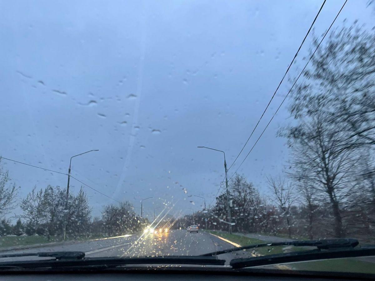 Воронежских автомобилистов предупредили о дожде на федеральной трассе