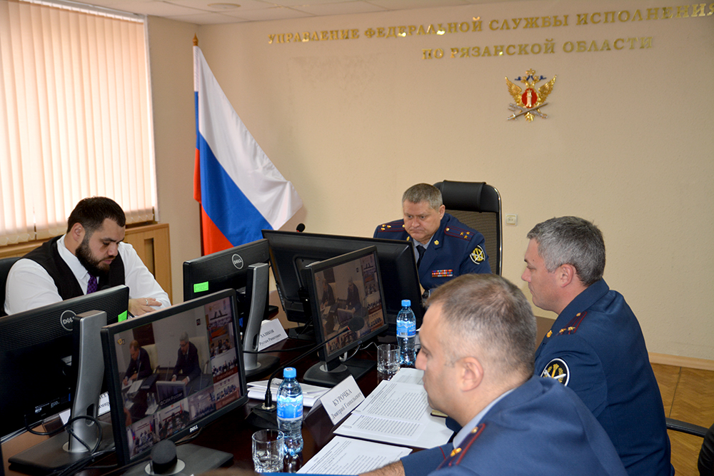 Руководство УФСИН совместно с членами Правительства региона приняли участие в совещании ФСИН России по вопросам взаимодействия ведомства с органами власти субъектов РФ и бизнес-сообщества по привлечению осужденных к труду