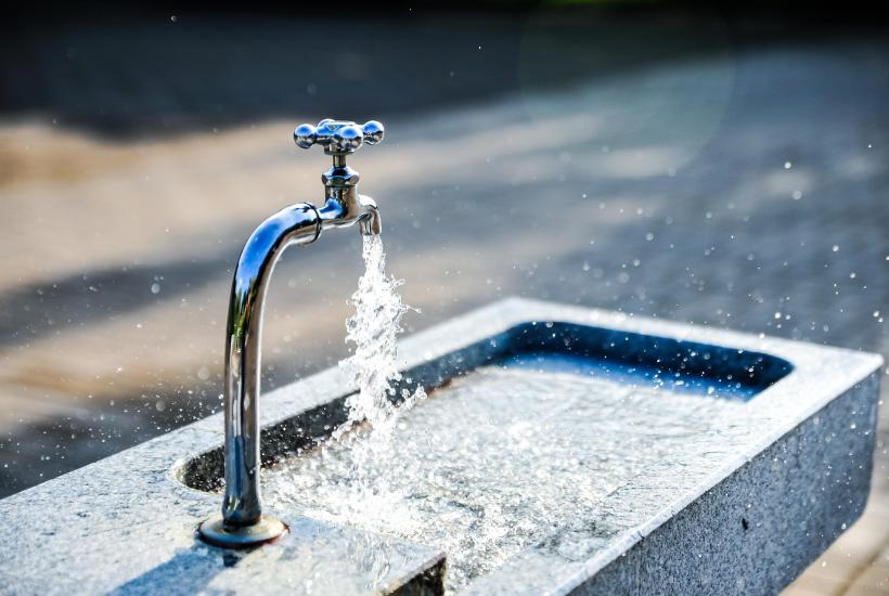 Вода