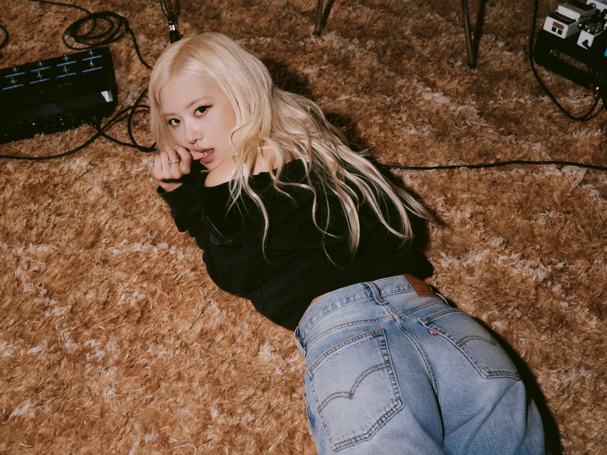 Розэ из Blackpink стала амбассадором Levi’s (фото 3)