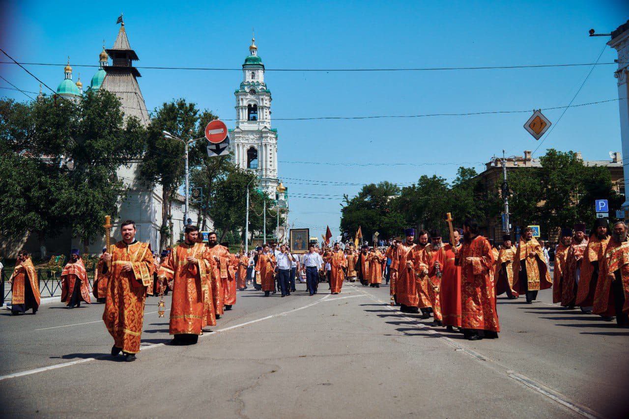 Что поют на крестном ходе