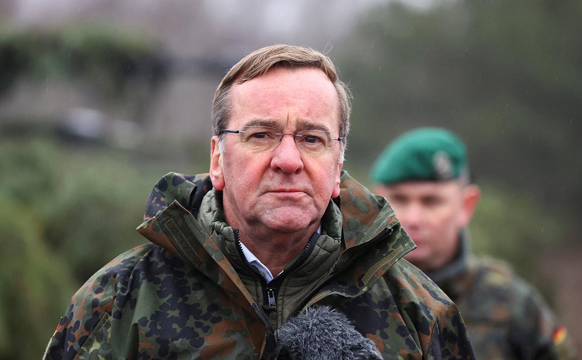 министр обороны германии
