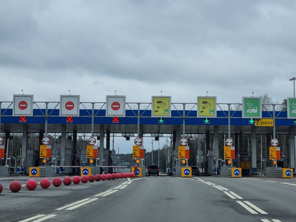 Платная трасса м4 дон. Автодор трасса м4 платные участки. Пункт платной дороги м4 дон. Платная дорога м4 дон. Трасса м1 беларусь.