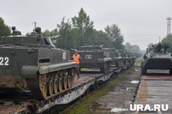 Глава Пентагона остановил поставки оружия для Украины после записки от зама