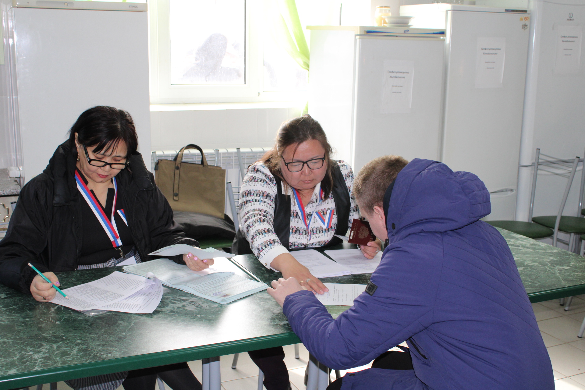 В день выборов с проверкой процесса голосования представители общественности посетили СИЗО-1 и УФИЦ при ИК-2