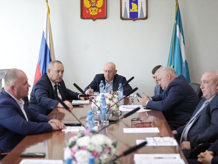 Сахалинские депутаты добиваются изменения правил бесплатного проезда для пенсионеров МВД