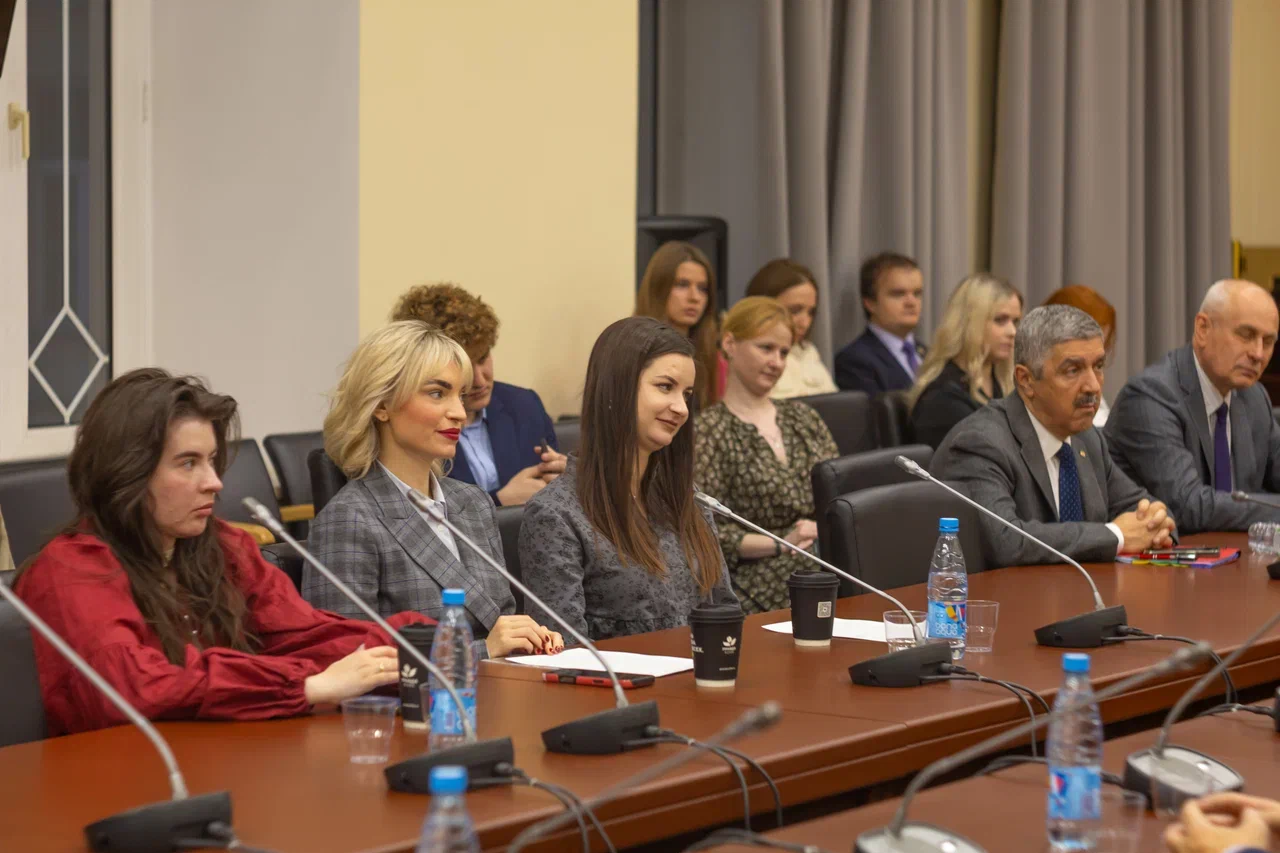 В МГЛУ отметили четверть века развития политологии 