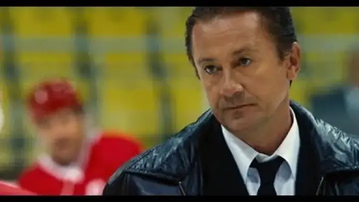 Олег Меньшиков до сих пор просит прощения у Михалкова: Подвёл