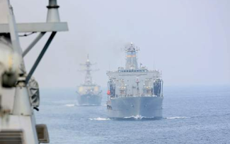 В Иране заявили о спорадических столкновениях с США в Ормузском проливе