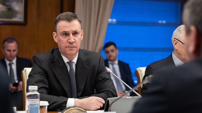 Дмитрий Патрушев во время рабочей встречи с Заместителем Премьер-министра Республики Беларусь Юрием Шулейко