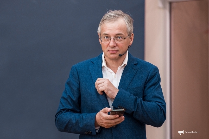 Дмитрий Алексеев