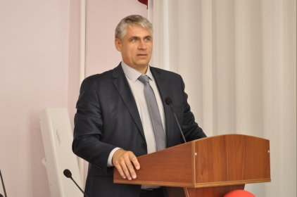 Начальник регионального управления юстиции принял участие в торжественном мероприятии, посвященном вручению дипломов о высшем образовании (09.07.2025) (фото 3)