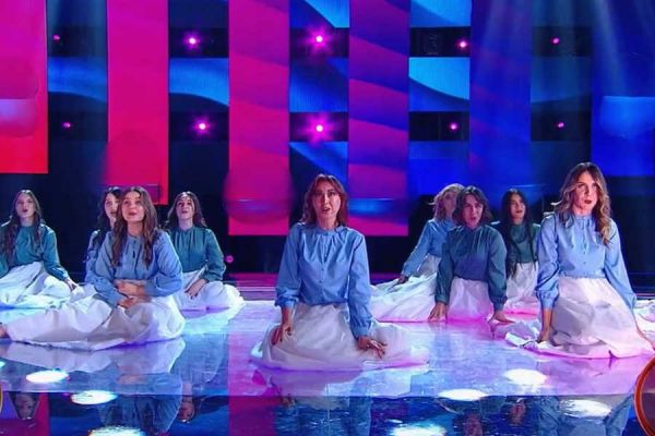 прекрасное далеко ну ка все вместе. прекрасное далеко ну ка все вместе. шоу ну ка все вместе. ну ка все вместе лучшие выступления. ну ка все вместе финал.