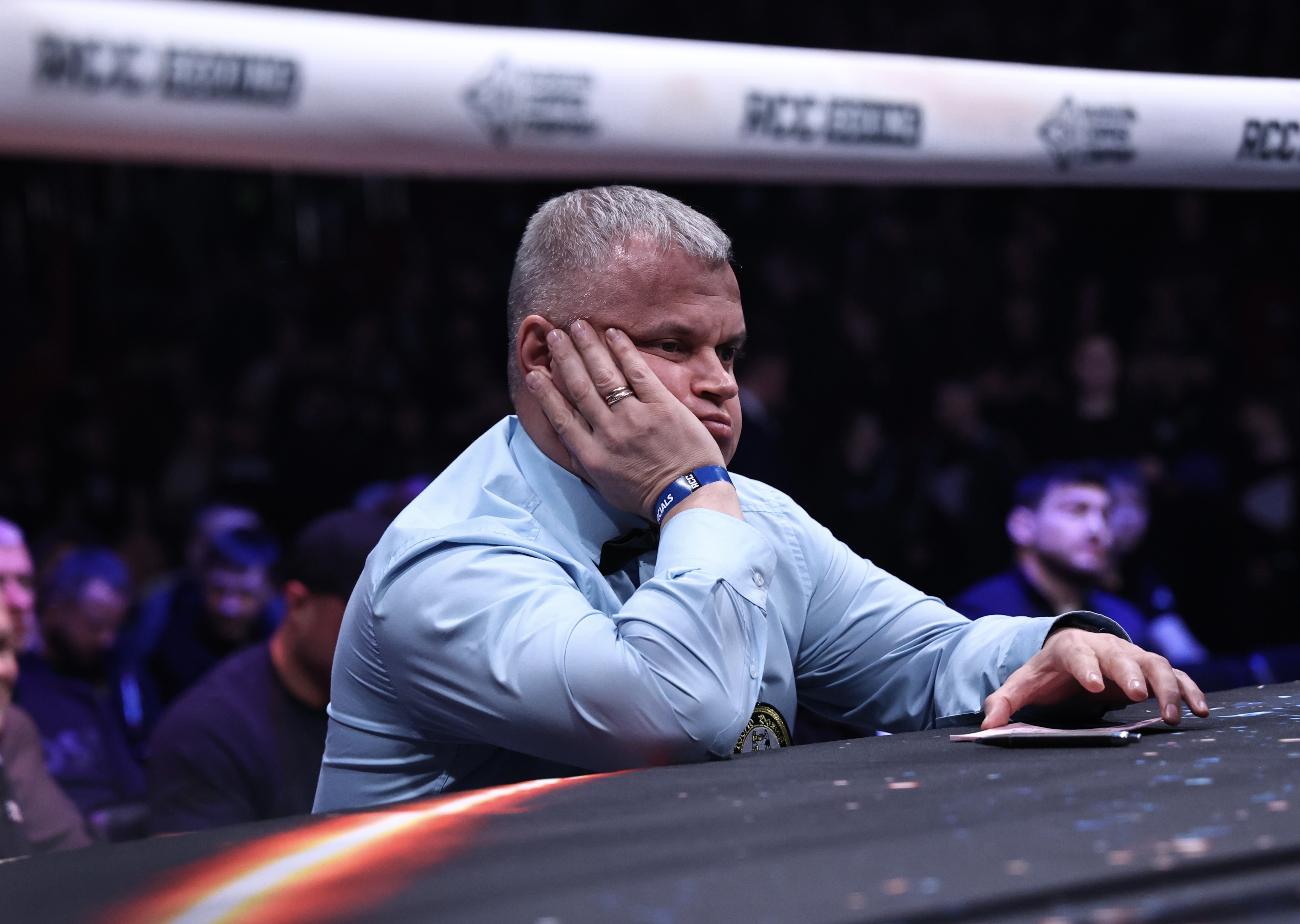 Мужские разборки на День влюбленных: в Челябинске прошел Вечер бокса