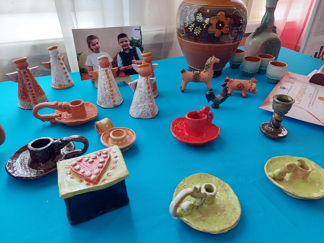 В Белгороде прошёл инклюзивный фестиваль гончарного искусства и глиняной игрушки «Живая глина» имени Юрия Агафонова - Изображение 2