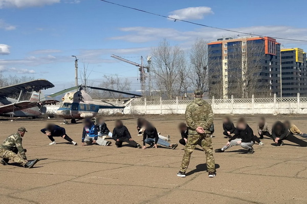 В УФСИН России по Республике Бурятия прошломероприятие «Зарядка со спецназом» для несовершеннолетних, состоящих на учете