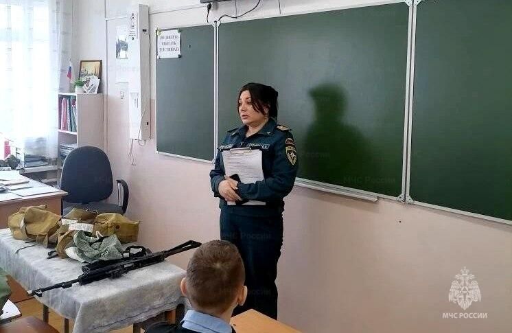 Уроки по гражданской обороне проходят в школах Еврейской автономии уроки безопасности