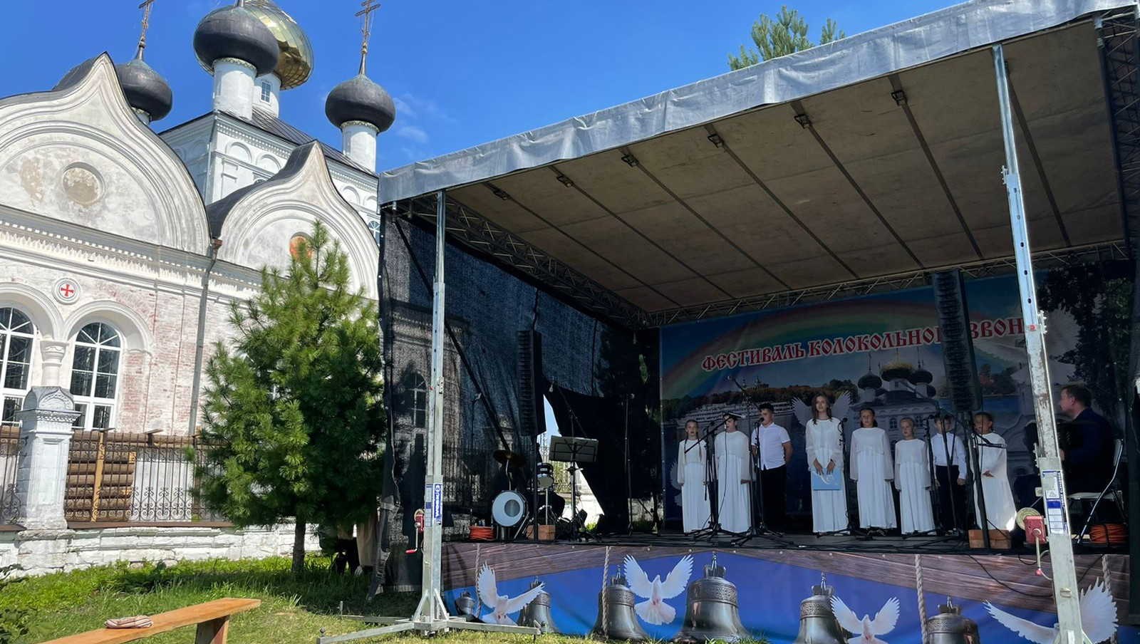 Храм Воздвижения Креста Господня в Свердлово