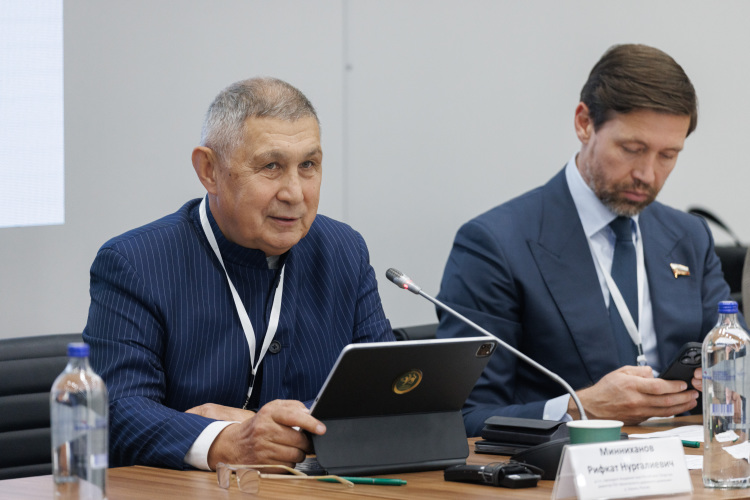 Академия наук РТ Рифката Минниханова освоит в 2026 году 2 млрд рублей (+5,3% к 2025-му)