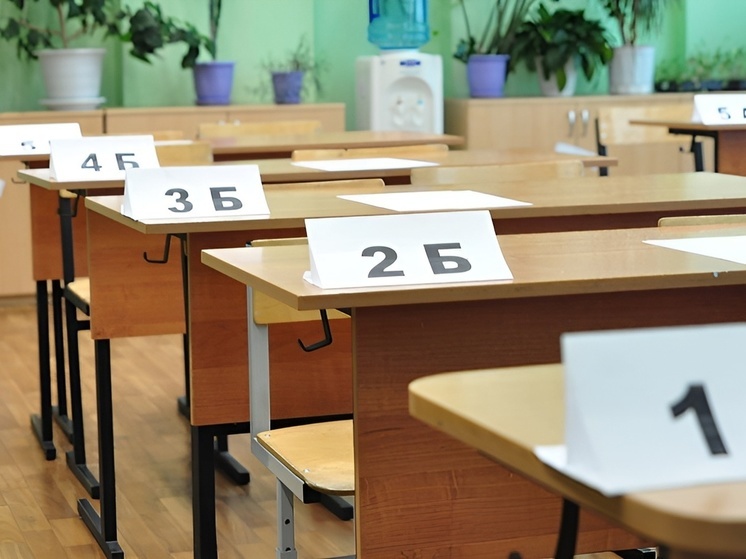 Девятиклассники Поморья сдают выпускные экзамены