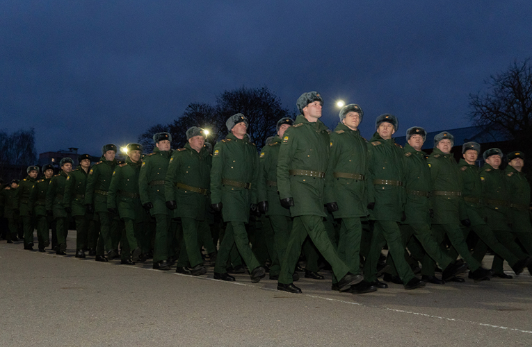 В Пензе представители Росгвардии приняли участие в праздновании Дня ракетных войск и артиллерии