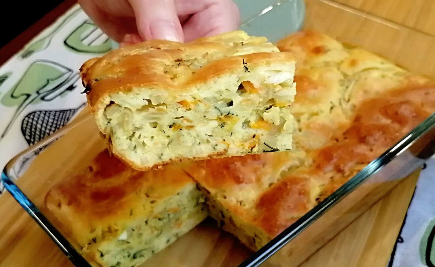 Пирог с капустой на сковороде быстро и вкусно