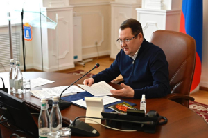 Максим Егоров поручил предприятиям и организациям региона активнее участвовать в наборе «целевиков»